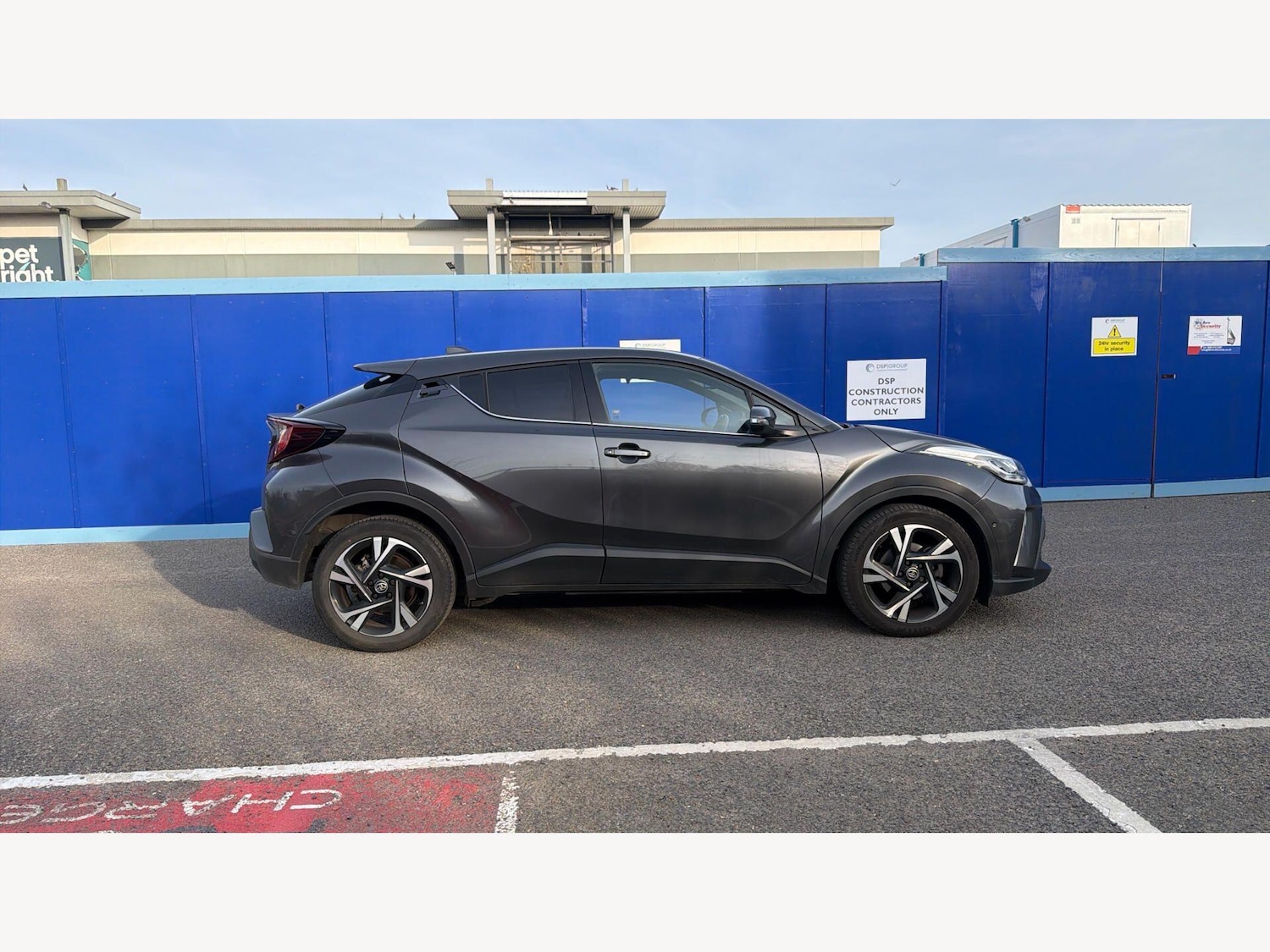 Used Toyota C-HR 2023 for sale - 78086046: Photo 18