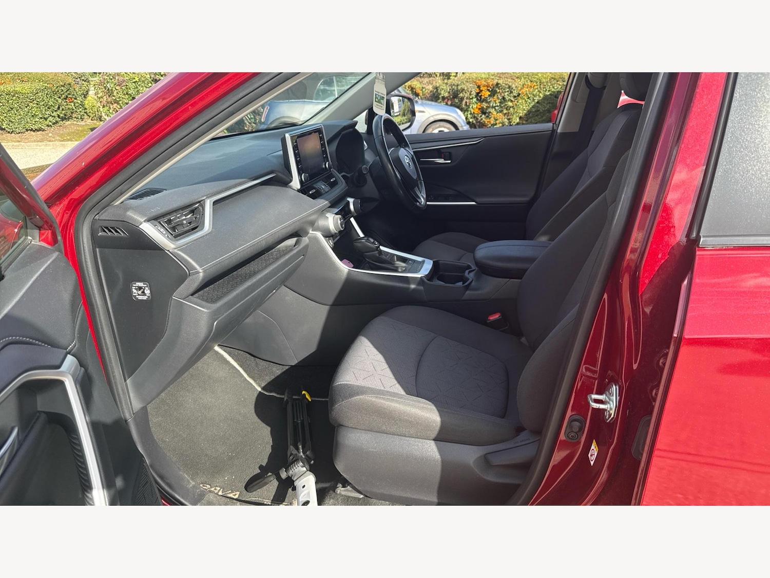 Used Toyota RAV4 2019 for sale - 76200293: Photo 12
