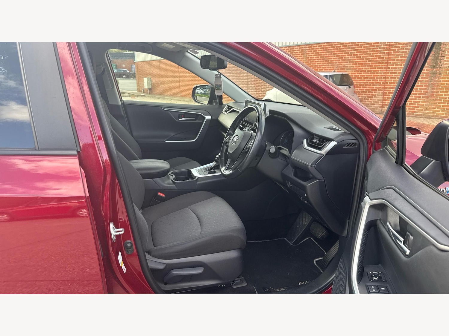 Used Toyota RAV4 2019 for sale - 76200293: Photo 13