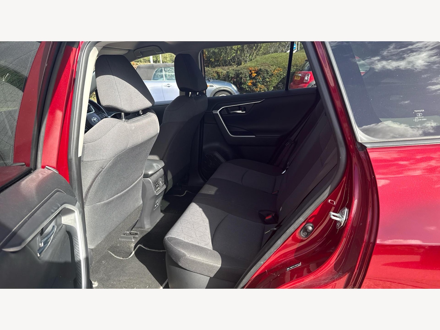 Used Toyota RAV4 2019 for sale - 76200293: Photo 15