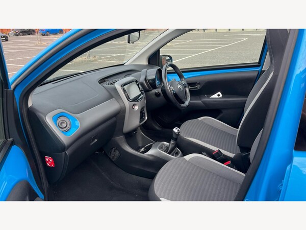 Used Toyota AYGO 2018 for sale - 76201061: Photo 12