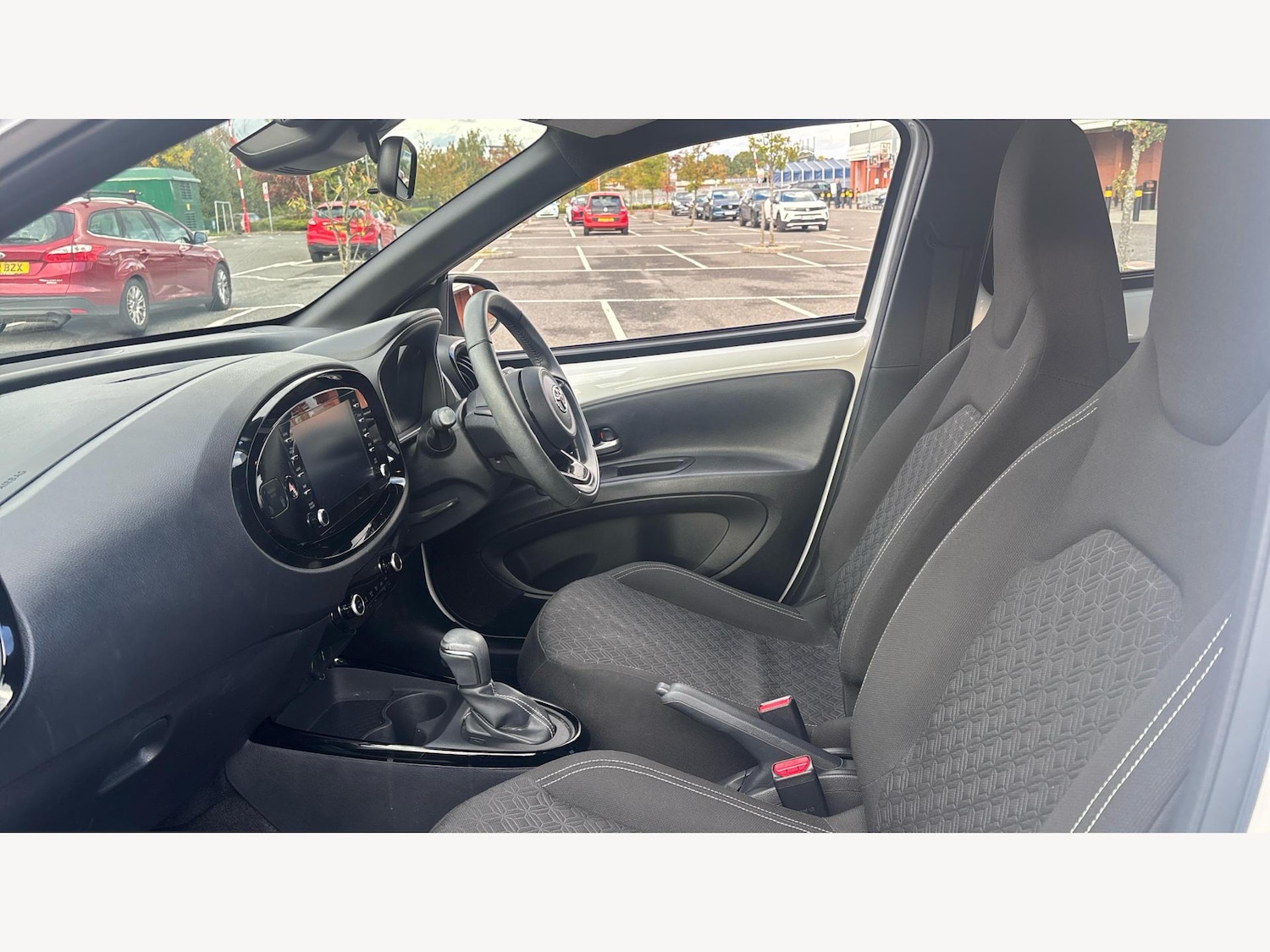 Used Toyota Aygo X for sale - 76633701: Photo 12