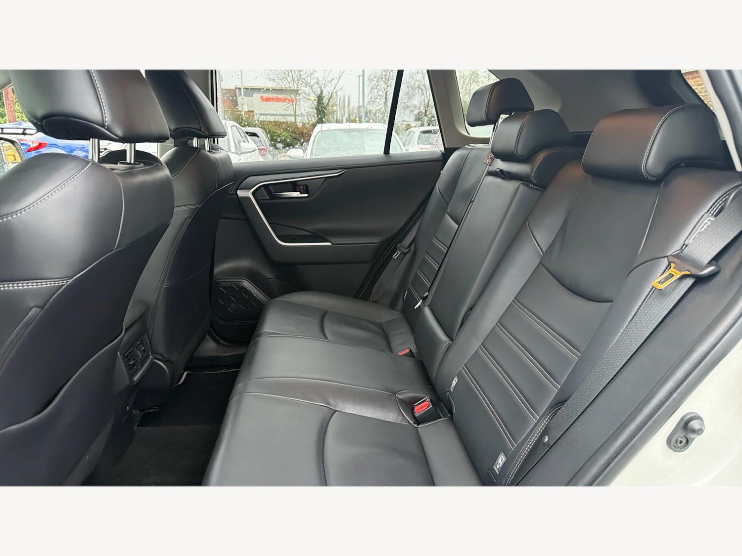 Used Toyota RAV4 2021 for sale - 77626126: Photo 15