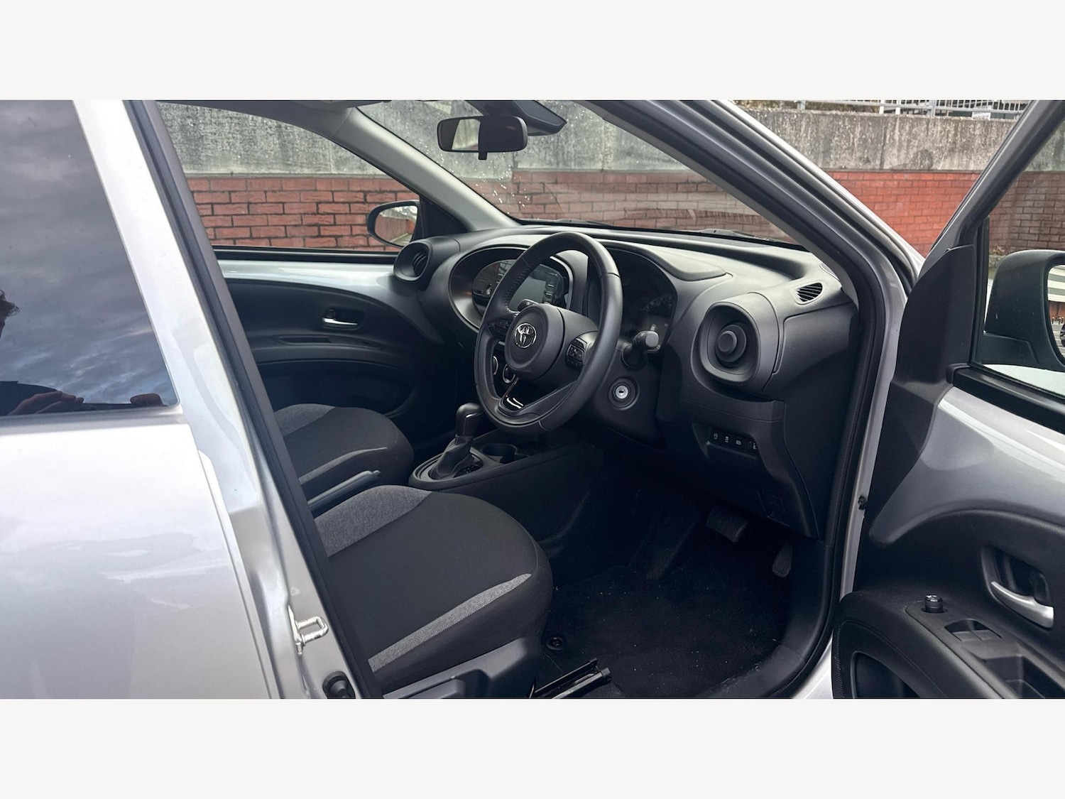 Used Toyota Aygo X 2022 for sale - 76499465: Photo 13