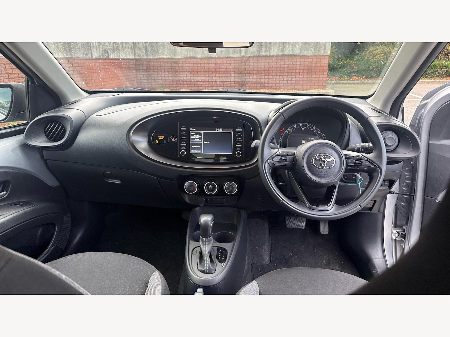 Used Toyota Aygo X 2022 for sale - 76499465: Photo 7