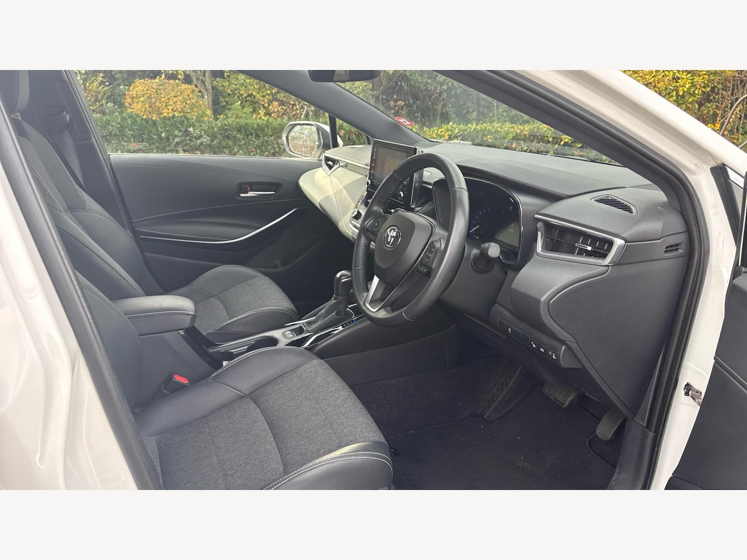 Used Toyota Corolla 2021 for sale - 76613301: Photo 13