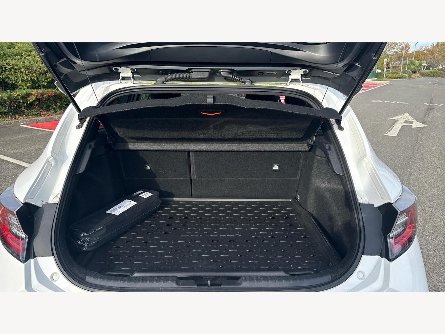 Used Toyota Corolla 2021 for sale - 76613301: Photo 16