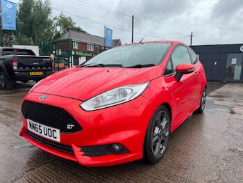 Used Ford Fiesta 2015 for sale - 78850833: Photo