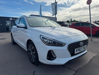 Used Hyundai i30 2017 for sale - 78839122: Photo