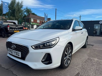 Used Hyundai i30 2017 for sale - 78839122: Photo