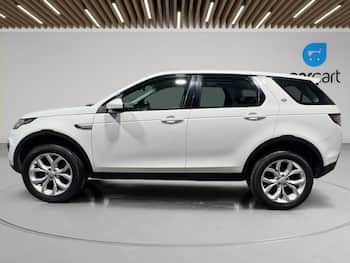 Used Land Rover Discovery Sport 2017 for sale - 79829107: Photo