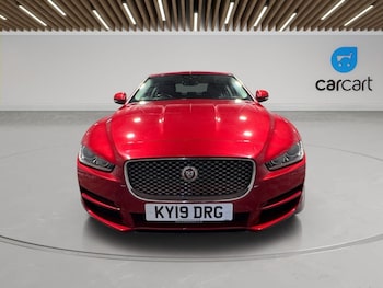Used Jaguar XE 2019 for sale - 79370263: Photo