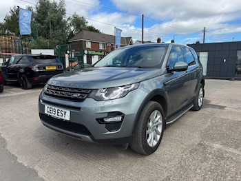 Used Land Rover Discovery Sport 2019 for sale - 79059095: Photo