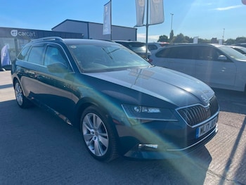 Used Skoda Superb 2017 for sale - 79461719: Photo