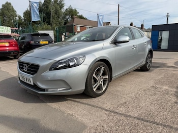 Used Volvo V40 2016 for sale - 79129324: Photo