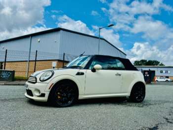 Used MINI Convertible 2010 for sale - 74915070: Photo