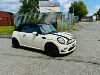 Used MINI Convertible 2010 for sale - 74915070: Photo