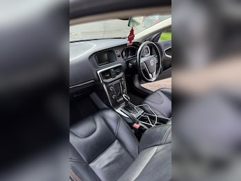 Used Volvo V40 2014 for sale - 75673279: Photo