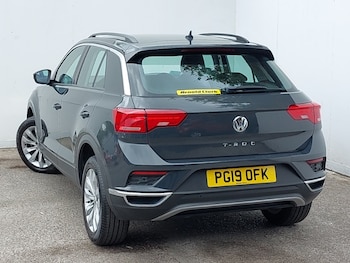Used Volkswagen T-Roc 2019 for sale - 78634125: Photo