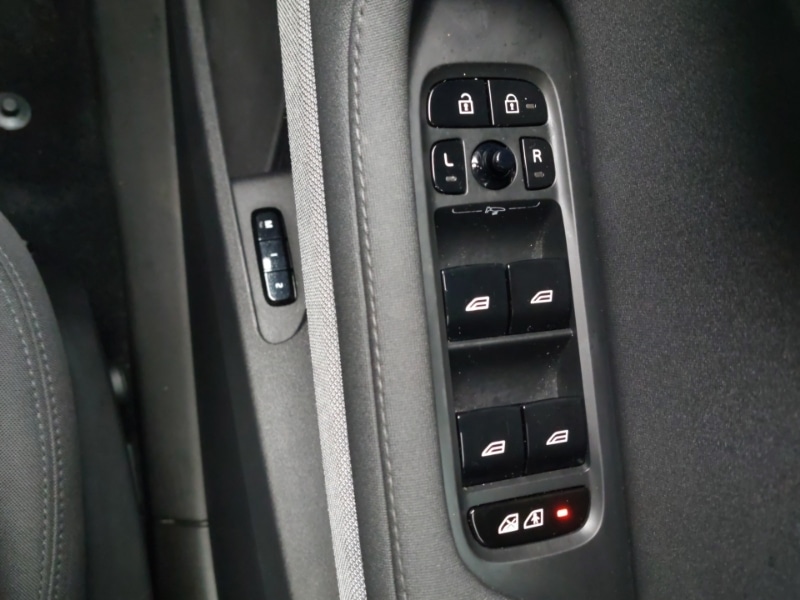 Used Polestar Polestar 2 2023 for sale - 78032845: Photo 18