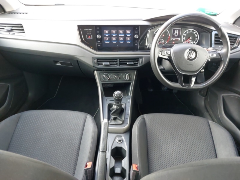 Used Volkswagen Polo 2018 for sale - 77209067: Photo 2