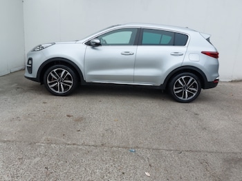 Used Kia Sportage 2020 for sale - 76414782: Photo