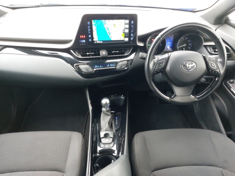Used Toyota C-HR 2019 for sale - 76691895: Photo 2