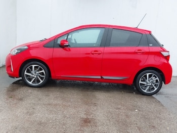 Used Toyota Yaris 2020 for sale - 78872732: Photo