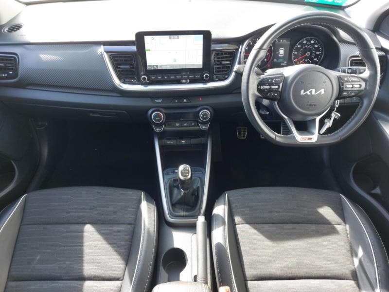 Used Kia Stonic 2022 for sale - 78164038: Photo 2