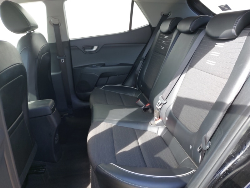 Used Kia Stonic 2022 for sale - 78164038: Photo 6