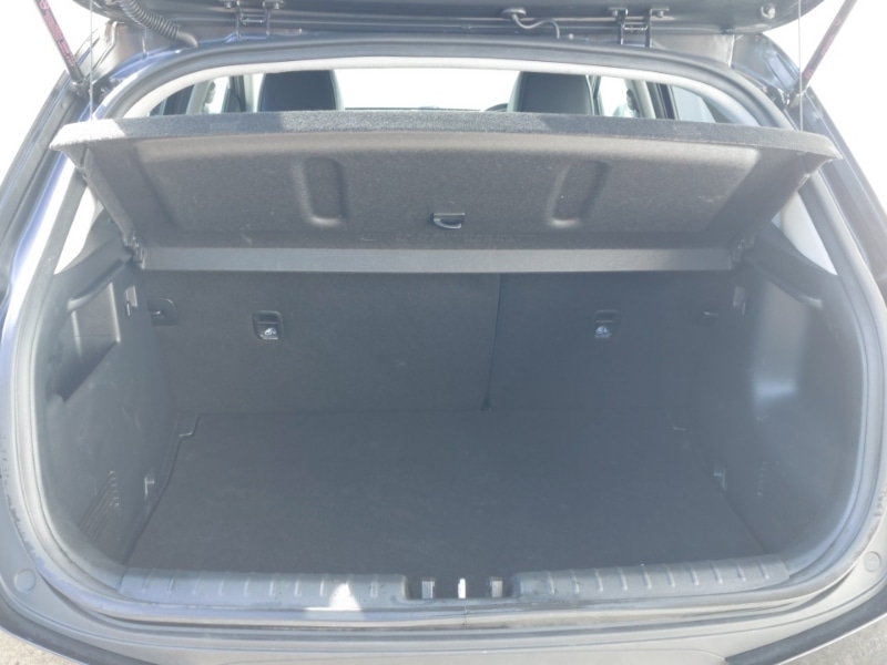 Used Kia Stonic 2022 for sale - 78164038: Photo 8