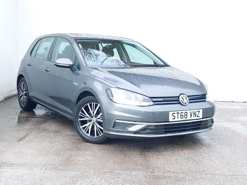 Used Volkswagen Golf 2018 for sale - 76664059: Photo 1