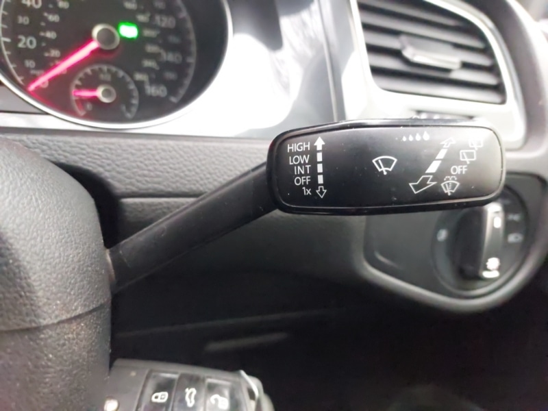 Used Volkswagen Golf 2018 for sale - 76664059: Photo 17