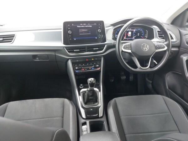 Used Volkswagen T-Roc 2022 for sale - 76172118: Photo 2