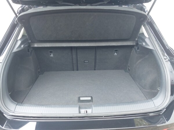 Used Volkswagen T-Roc 2022 for sale - 76172118: Photo 8