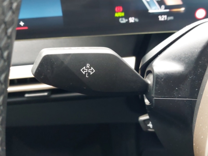 Used BMW iX 2022 for sale - 77448383: Photo 15