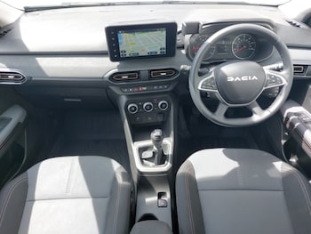 Used Dacia Jogger 2024 for sale - 79235300: Photo