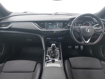 Used Vauxhall Insignia 2019 for sale - 75933758: Photo 2