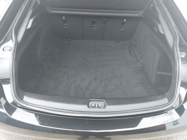 Used Vauxhall Insignia 2019 for sale - 75933758: Photo 8