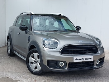 Used MINI Countryman 2019 for sale - 79201212: Photo