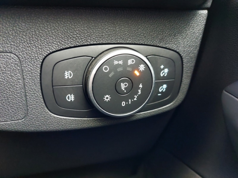 Used Ford Focus 2021 for sale - 78032593: Photo 19