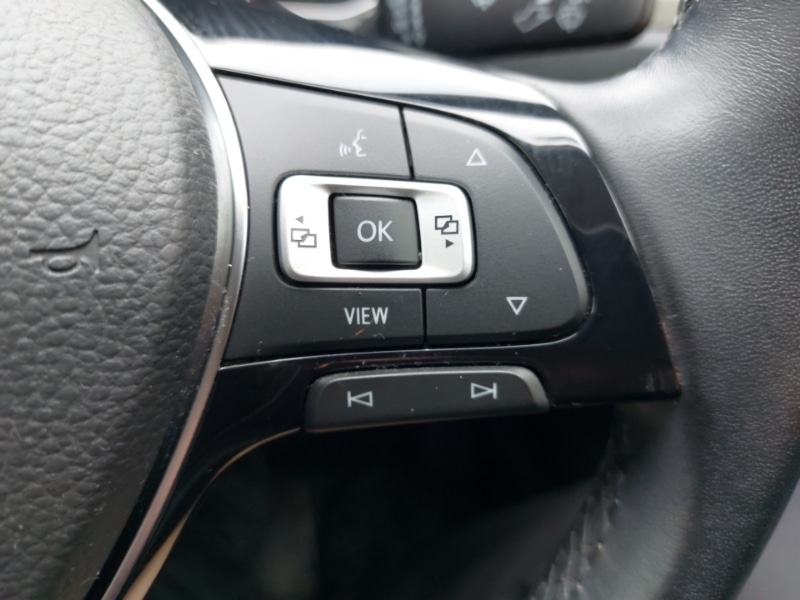 Used Volkswagen T-Roc 2020 for sale - 76301689: Photo 14