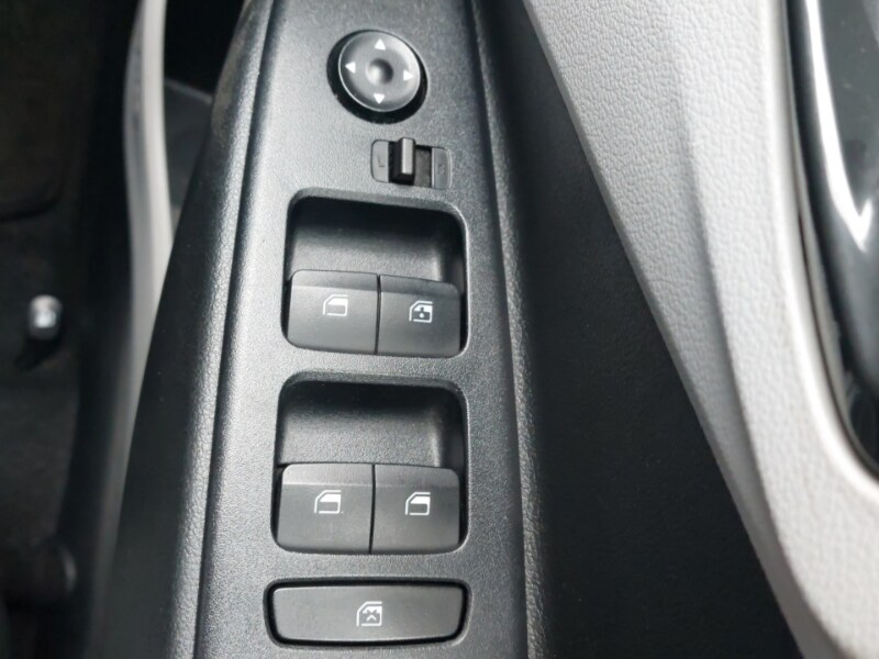 Used Hyundai i10 2023 for sale - 78093627: Photo 18