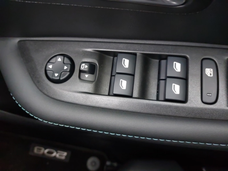 Used Peugeot 208 2020 for sale - 76392950: Photo 18