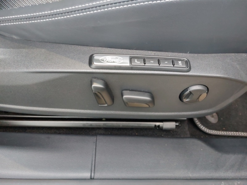 Used Ford Explorer 2025 for sale - 76889279: Photo 19