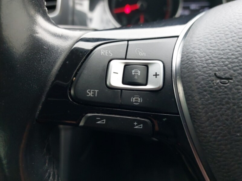 Used Volkswagen Golf 2020 for sale - 76533175: Photo 14