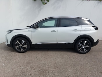 Used Peugeot 3008 2023 for sale - 79195207: Photo