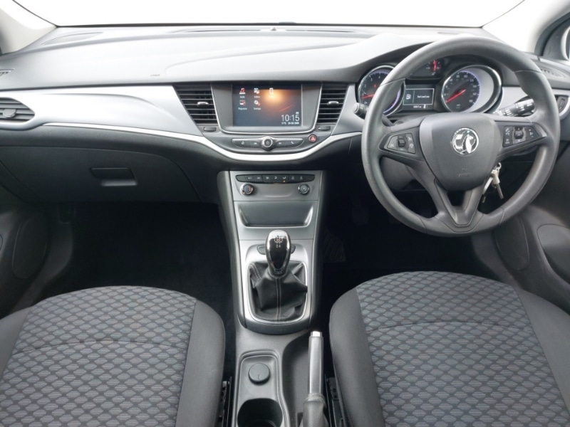 Used Vauxhall Astra 2018 for sale - 77736426: Photo 2