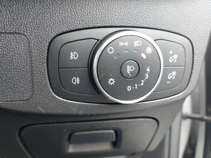 Used Ford Focus 2019 for sale - 78041064: Photo 19