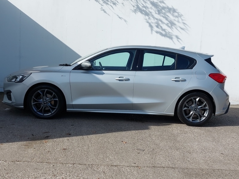 Used Ford Focus 2019 for sale - 78041064: Photo 4